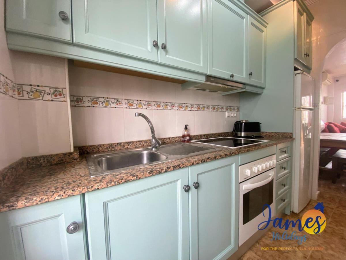 La Cinuelica, R3 1St Floor Apartment Com Pool L149 Торрев'єха Екстер'єр фото